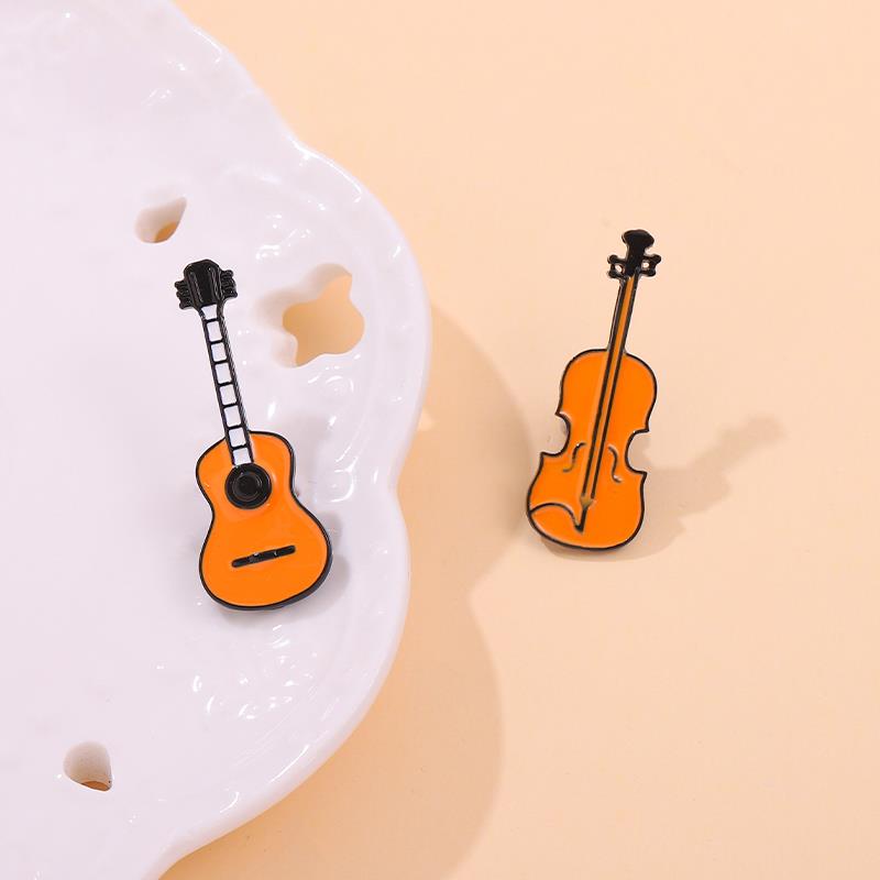 Broches personnalisées pour gu - Musical Instruments Cartoon avis et prix